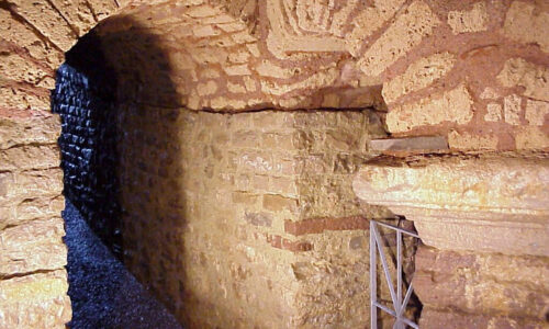 La fontaine souterraine