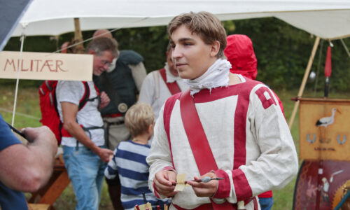 Roemerfest Augusta Raurica Beim roemischen Militaer Foto Susanne Schenker
