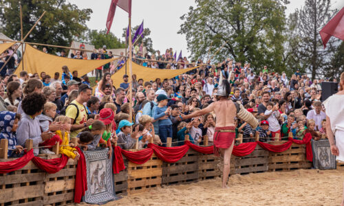 Roemerfest Augusta Raurica Gladiator in der Gunst des Publikums Foto Matthias Willi