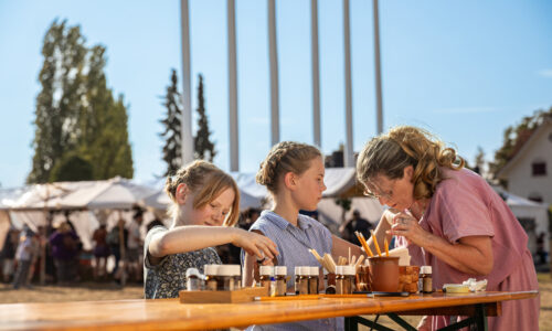 Roemerfest Augusta Raurica Salben herstellen Foto Matthias Willi