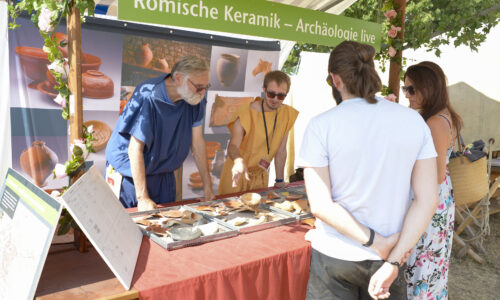 Roemerfest Augusta Raurica Archaeologie live Roemische Keramik Foto Daniel Rancic