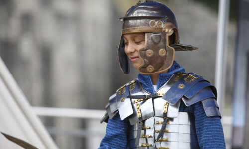 Roemerfest Augusta Raurica Einmal ein Legionaer Foto Susanne Schenker