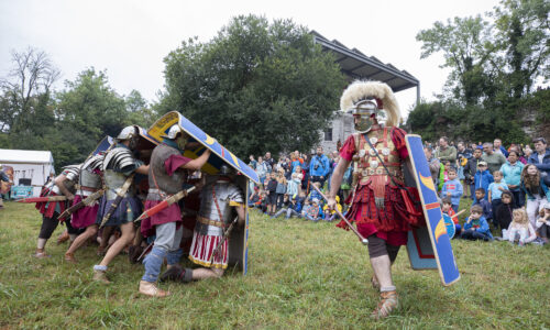 Fête romaine Augusta Raurica – Exercices militaires des légionnaires – Photo Matthias Willi